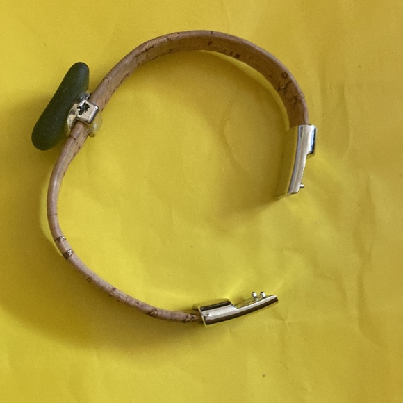 Handmade Cork Bracelet with Sea-glass and magnetic fasten - Picture 4 of 4